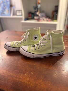Converse High Top Sneakers - Light Green